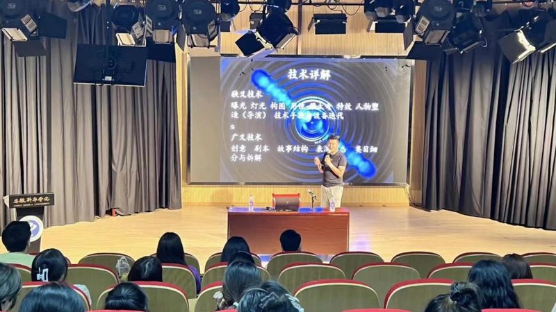 选择加盟品牌时，首先要考察其实力与资质。一个有实力的加盟品牌，通常具备以下条件：