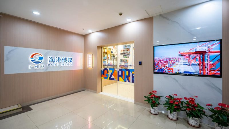 直播代运营合同中常见的陷阱主要包括以下几点：